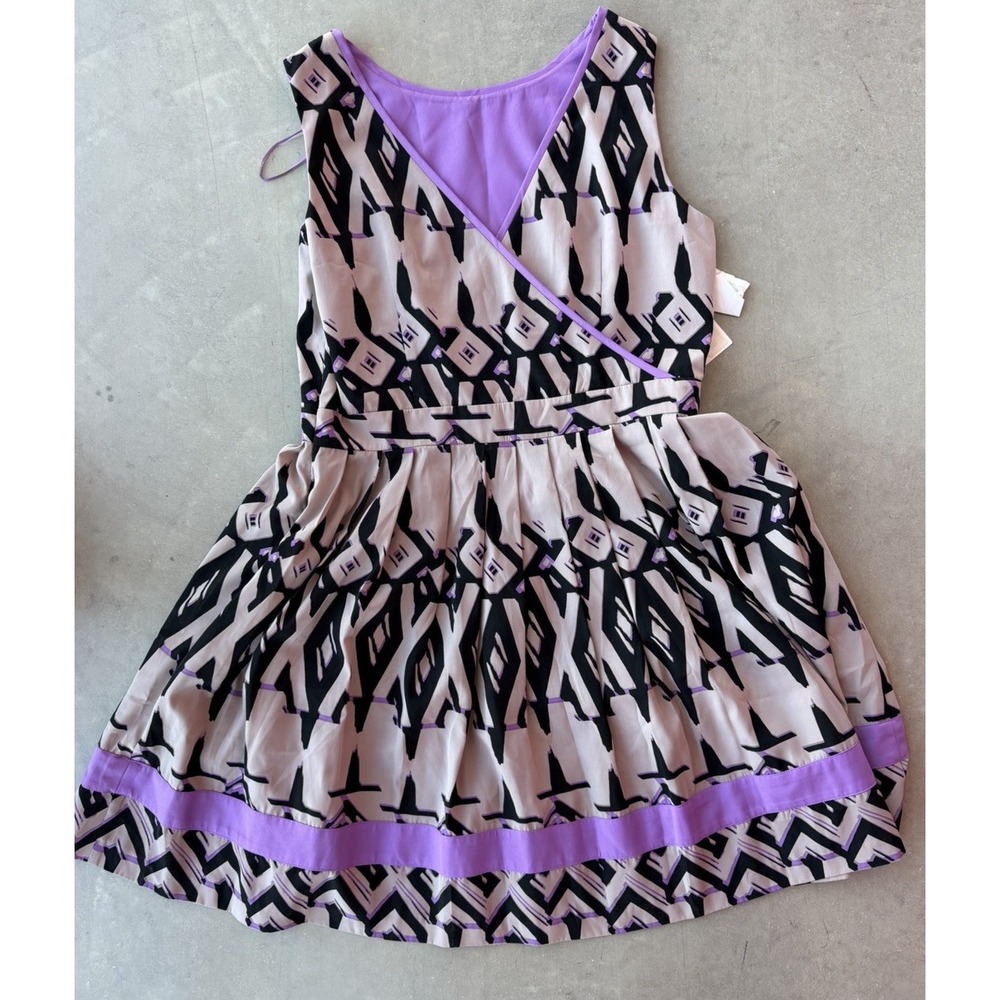 Jessica Simpson Girls Size 14 Purple Black Beige Geometric V-Neck Fit & Flare